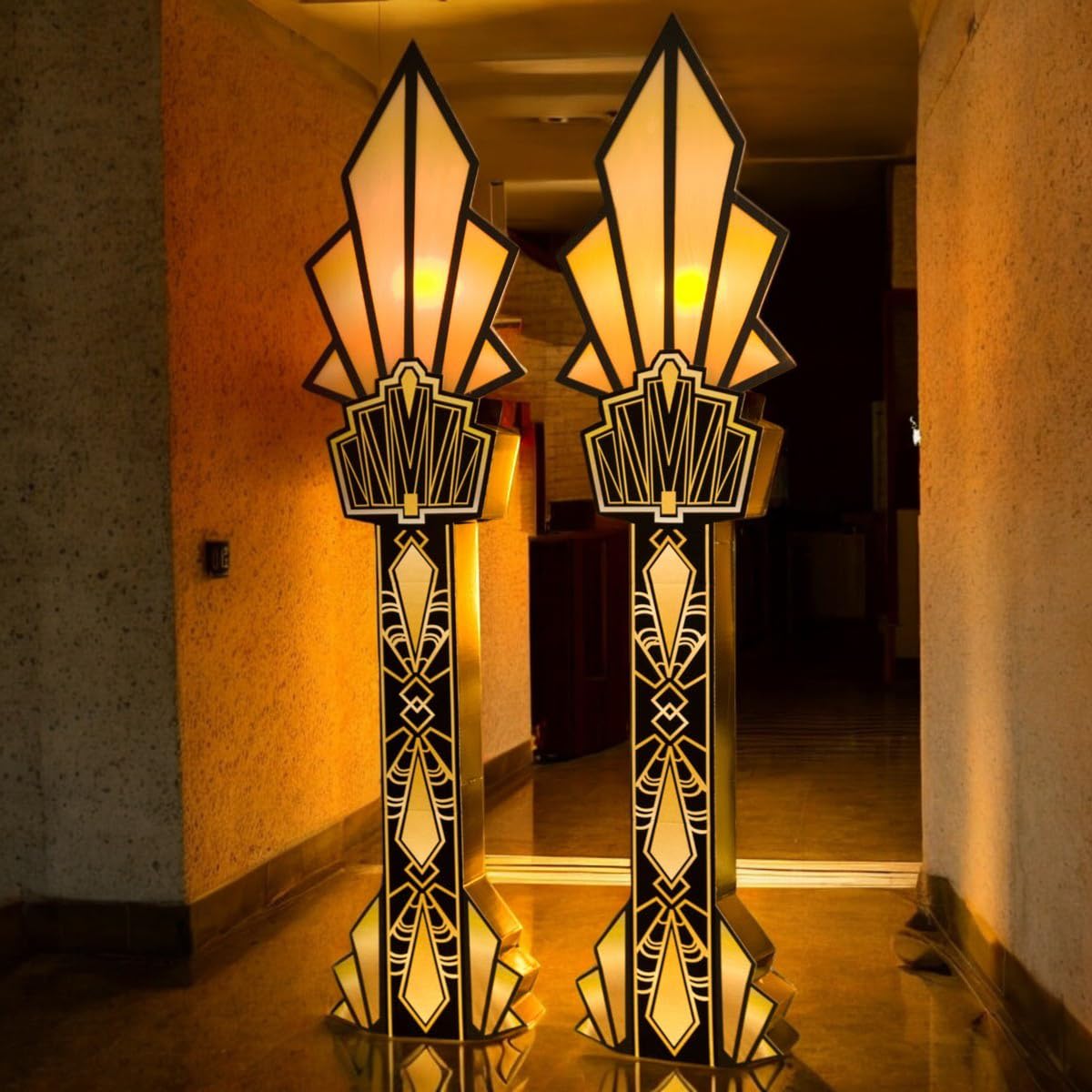 Anderson's Diamond Dazzle Columns Kit, 8 Feet 8 Inches x 26 Inches x 6 Inches - Image 3