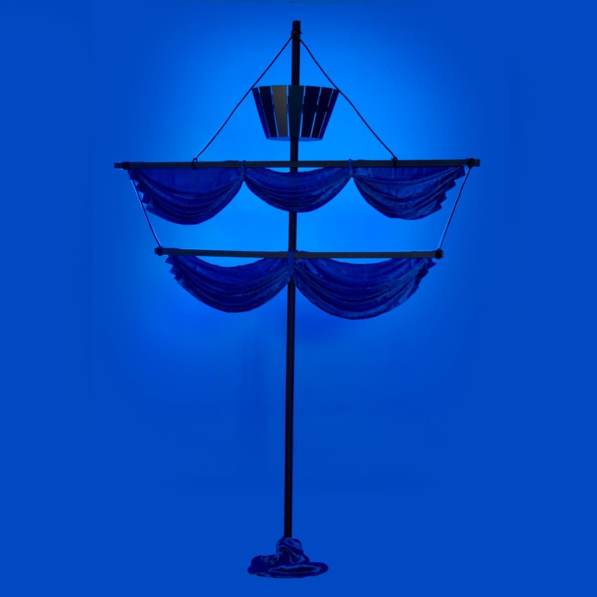 Anderson's Ship's Mast Decorative Prop Kit, 15 Feet High, Pirate Theme, Prom, Homecoming, Event Décor - Image 9