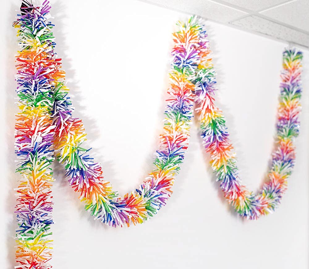 TCDesignerProducts Metallic Rainbow Twist Garland - 4 Inches x 25 Feet Long